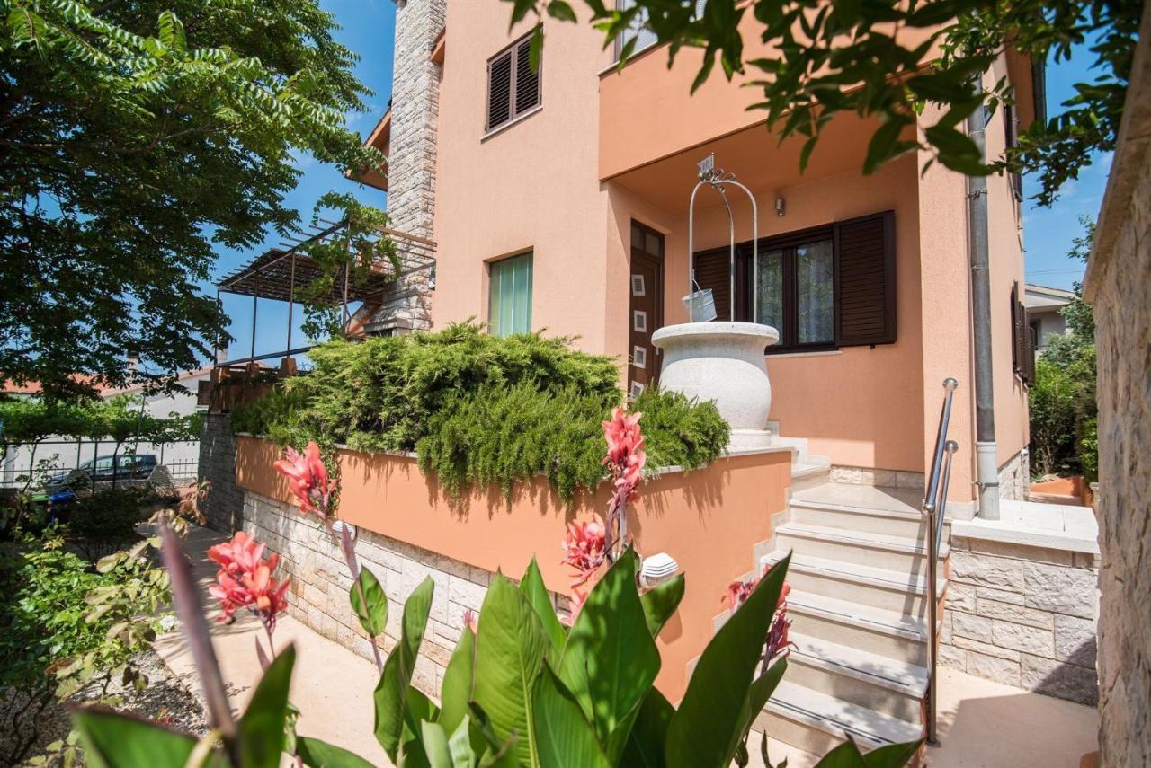 Apartment Ecio Vinkuran Exterior foto